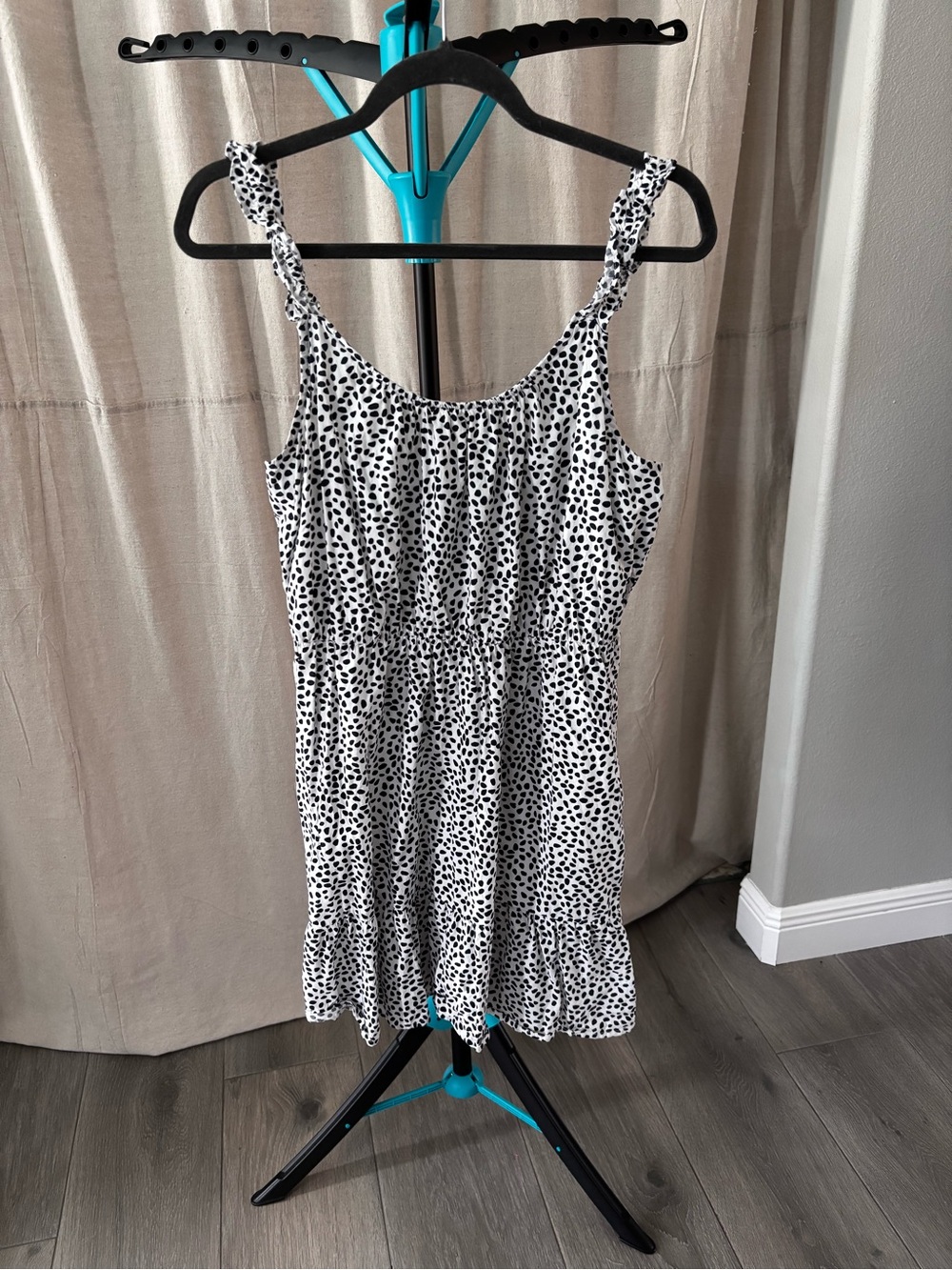 Banana Republic White and Black Spotted Sundress - Picture 2 of 10